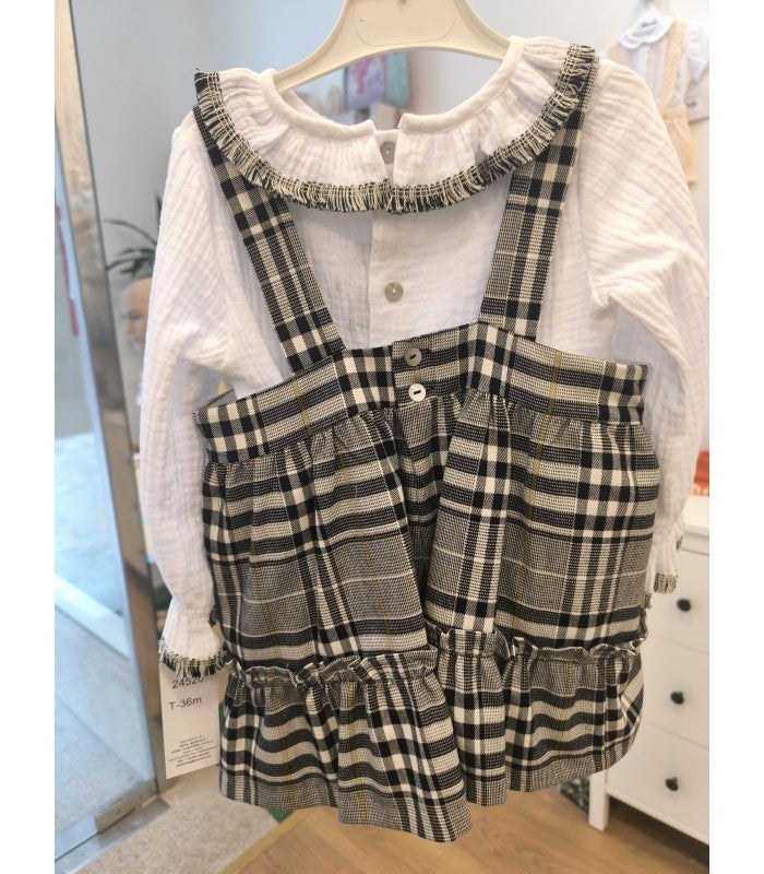 Baby Girl blouse and plaid dungaree skirt set La Dama de las Camelias Collection Basmarti