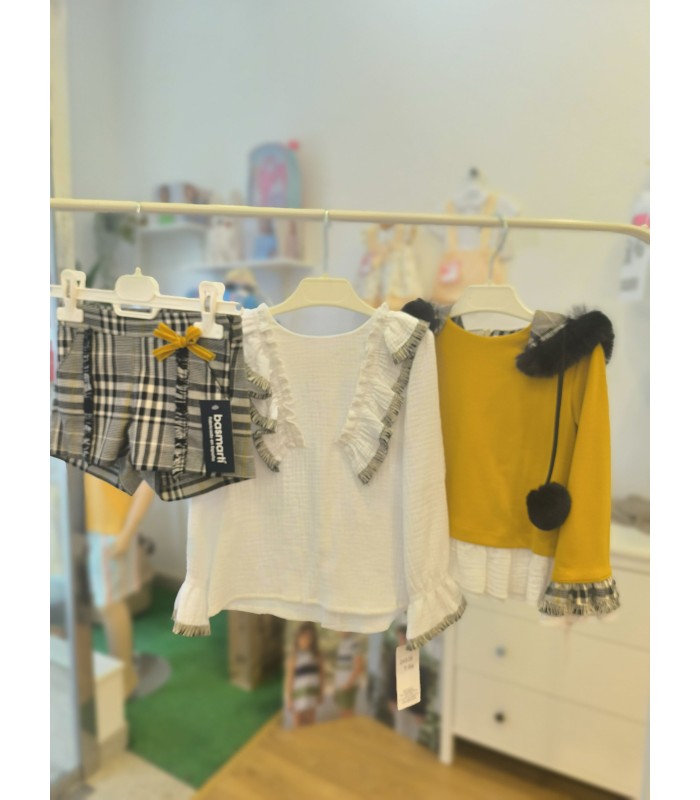 Short Niña de cuadros Colección La Dama de las Camelias Basmarti