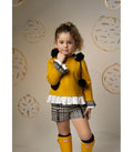 Sudadera Niña color mostaza con capucha. Colección La Dama de las Camelias Basmarti