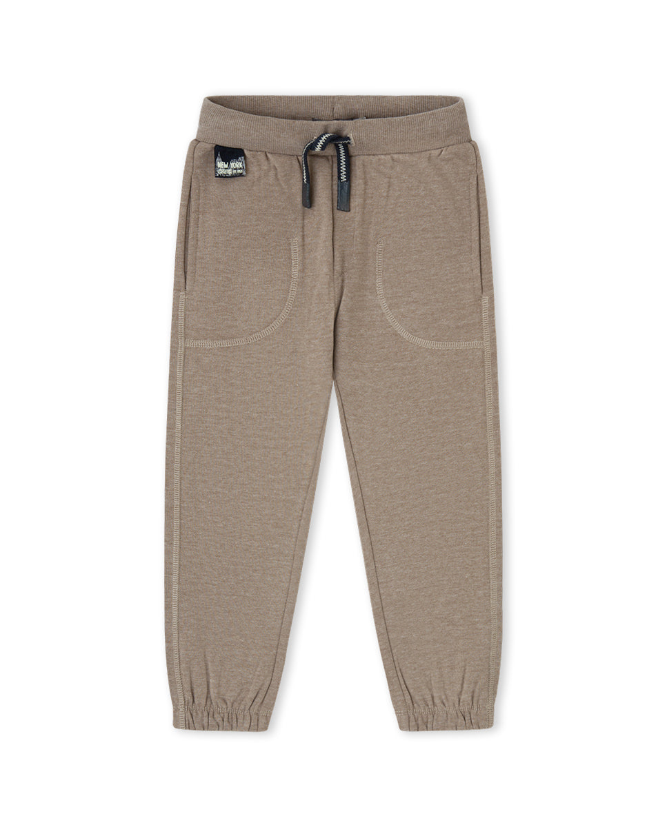 Pantalón deportivo jogger Modelo 5th Avenue para niño