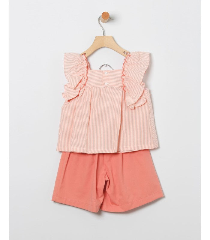 Conjunto Niña de blusa listas y short