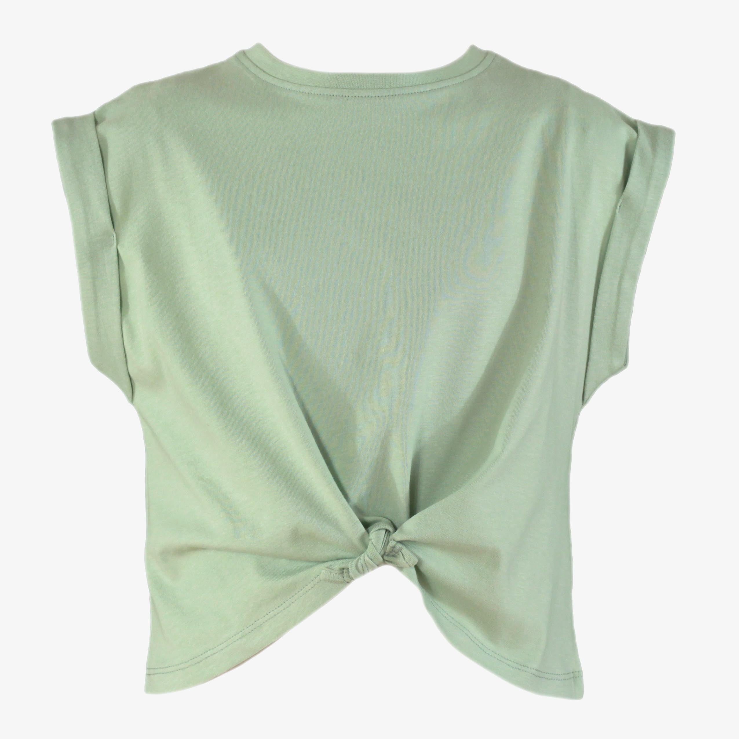 Conjunto de camiseta y falda