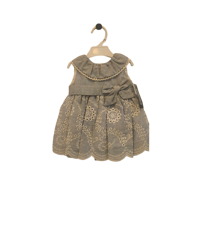 Vestido bebé niña con braga a juego. Colección María Antonieta de Basmarti
