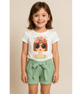 Conjunto Niña Camiseta Chica y bermuda verde