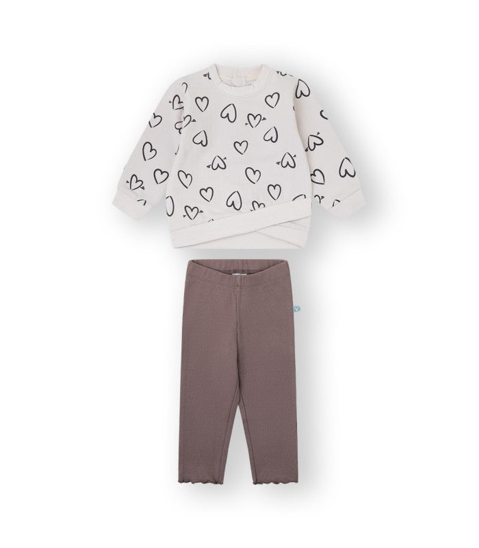 Baby and girls' tracksuit. Cuore model