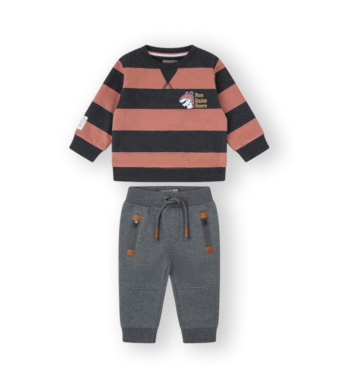 Baby and children's tracksuit. Run model