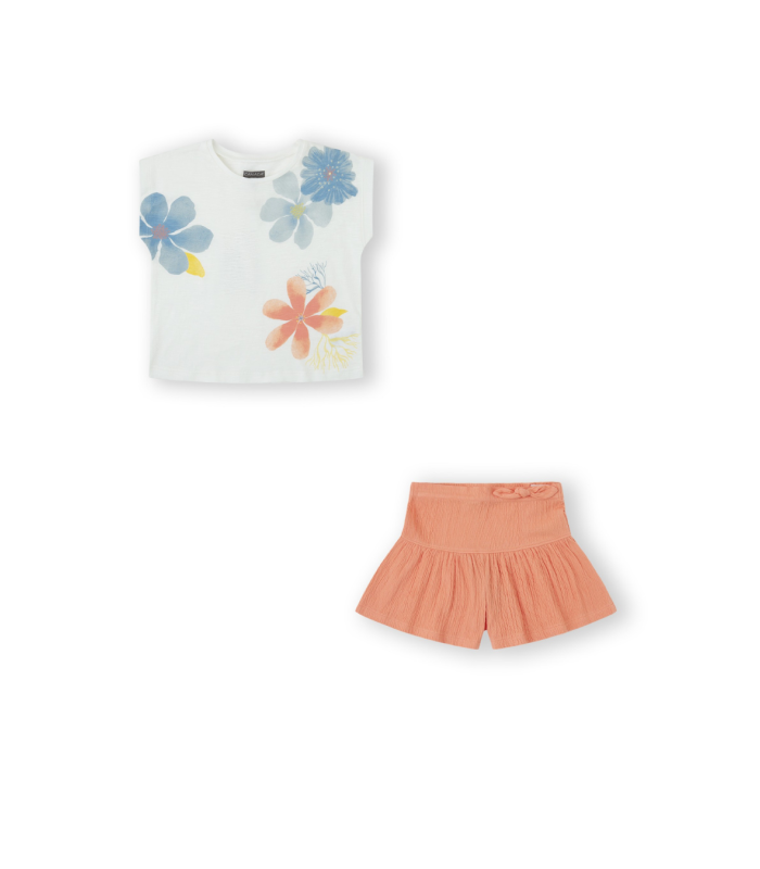 Girls' t-shirt and shorts set. You Cute design