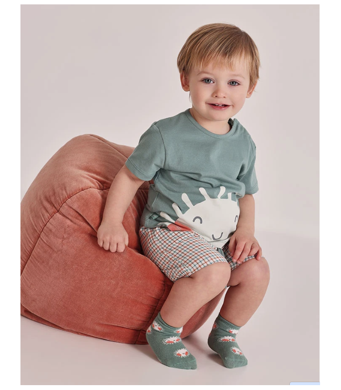 Conjunto bebé camiseta y pantalón corto algodón verde