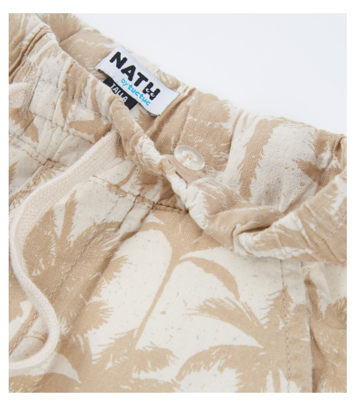 Bermuda de niño de plana con estampado de palmeras