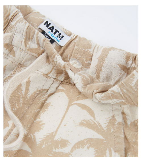 Bermuda de niño de plana con estampado de palmeras