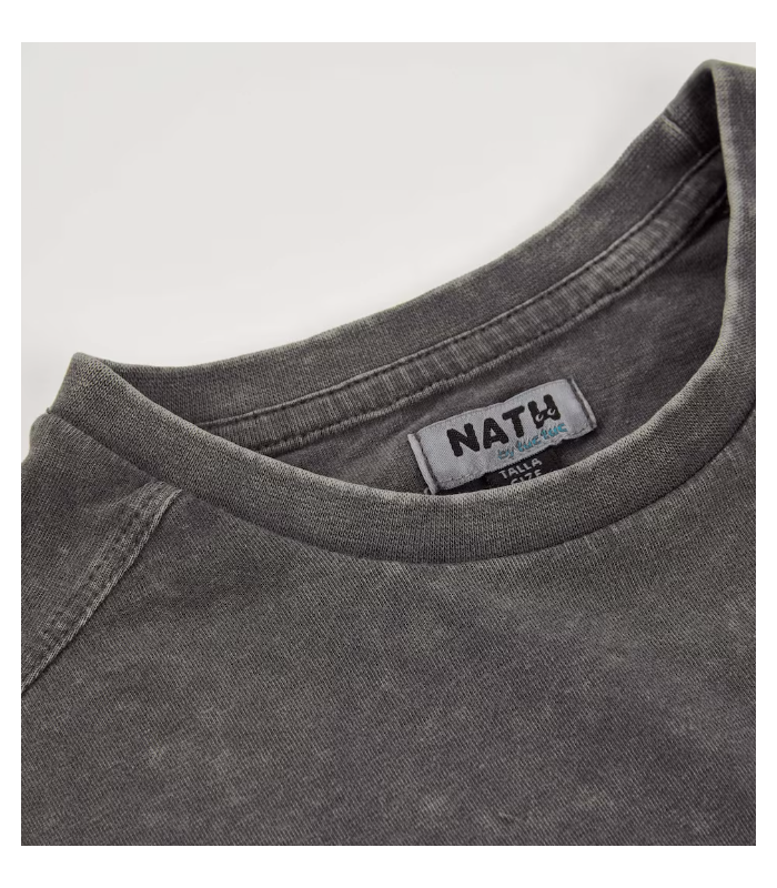 Camiseta de niño de punto con efecto lavado