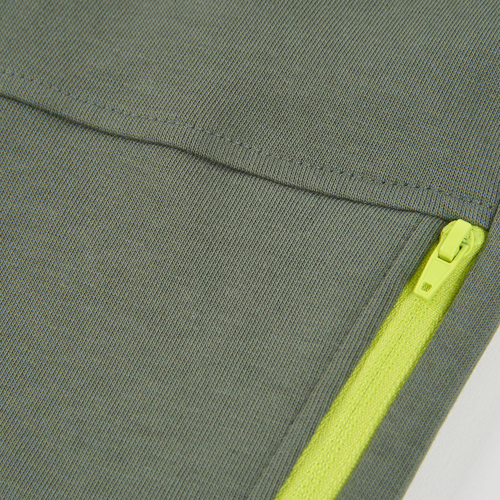 Pantalón felpa de niño color verde