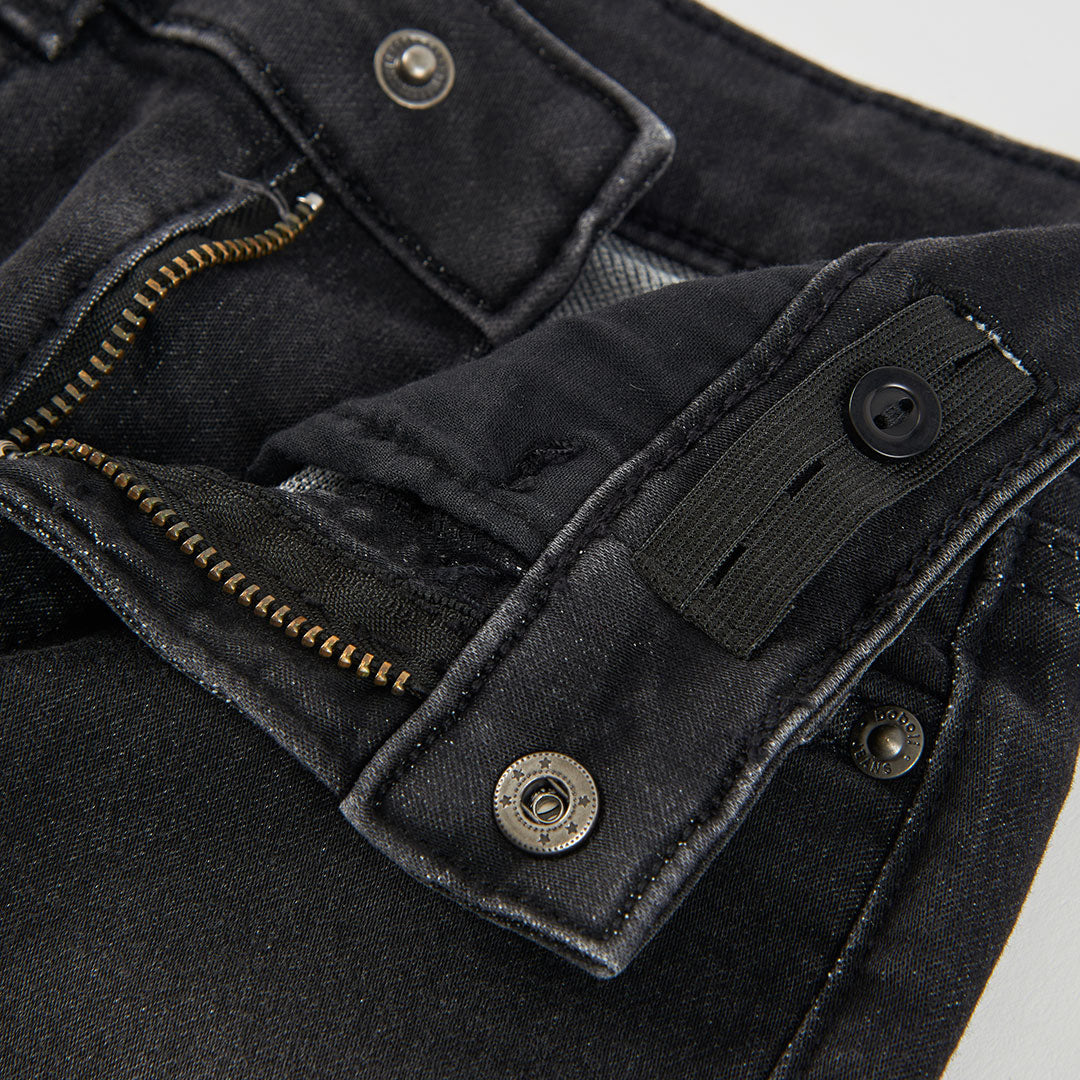 Pantalón straight denim elástico de niño color negro